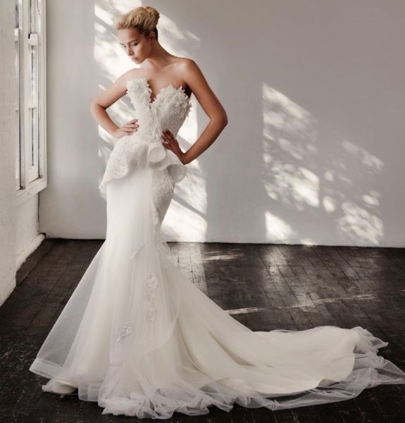 WEDDIND DRESS